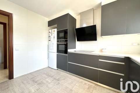 Hus till salu i Sant Pol de Mar, Barcelona, Spanien 4 sovrum, 252 kvm. Nr. 153958 - foto 10