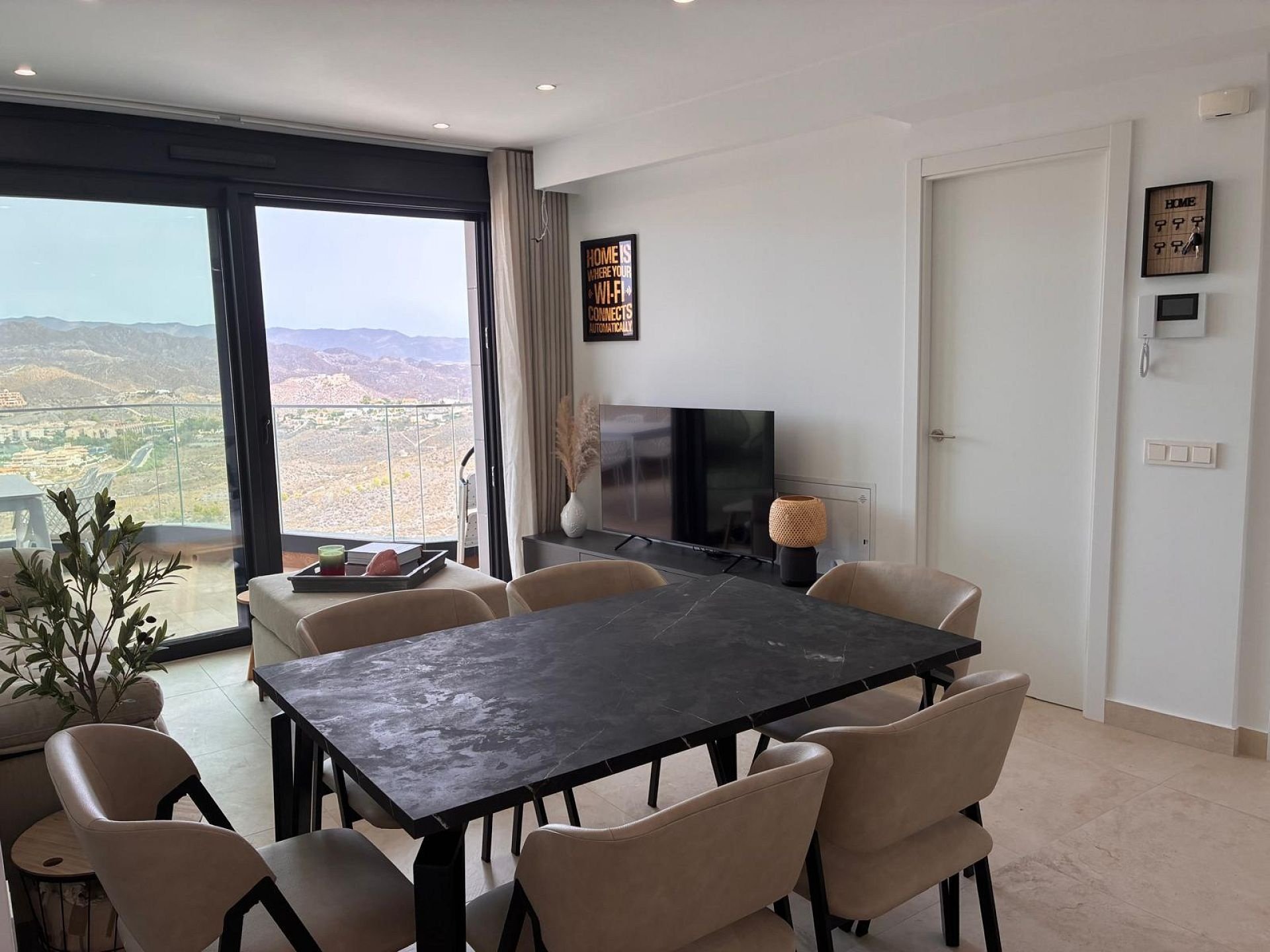 Apartment in Aguilas, Murcia, Spain 2 bedrooms, 68 sq.m. No. 194992