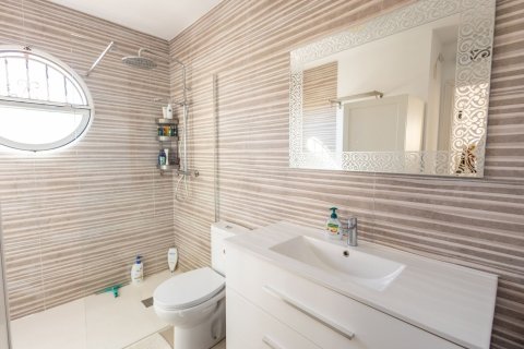 House for sale in Alicante, Spain 90 sq.m. No. 181678 - photo 22