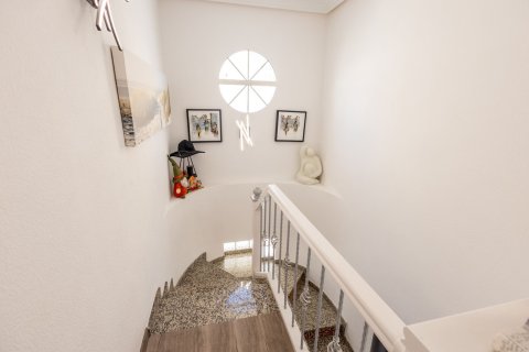 House for sale in Alicante, Spain 90 sq.m. No. 181678 - photo 15