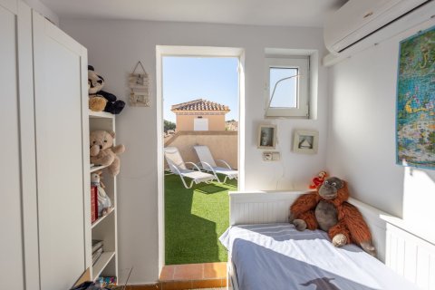 House for sale in Alicante, Spain 90 sq.m. No. 181678 - photo 30