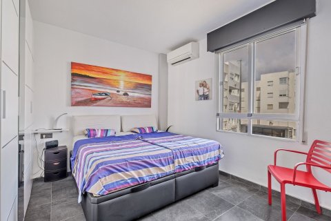 Apartment for sale in Torrevieja, Alicante, Spain 83 sq.m. No. 181679 - photo 23