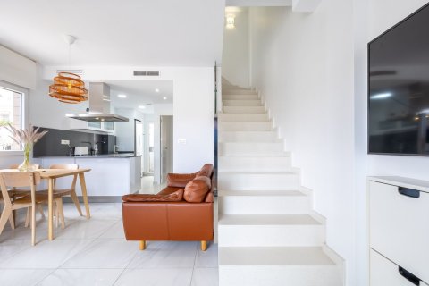 Сasa en venta en Torrevieja, Alicante, España 107 m2 No. 181682 - foto 19