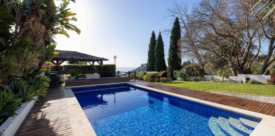 Villa Benalmadena, Malaga, Spanien 7 sovrum, 505 kvm. Nr. 107871