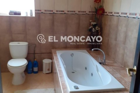 Villa for sale in Alicante, Spain 13 bedrooms, 799 sq.m. No. 149143 - photo 15