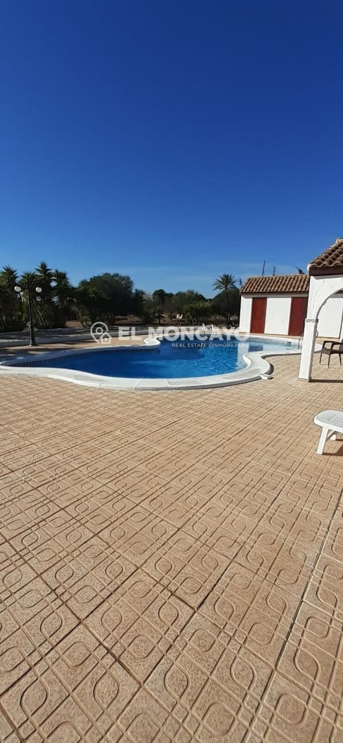 Villa in Alicante, Spain 13 bedrooms, 799 sq.m. No. 149143
