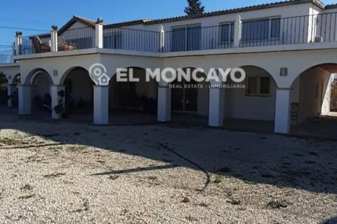 Villa for sale in Alicante, Spain 13 bedrooms, 799 sq.m. No. 149143 - photo 12