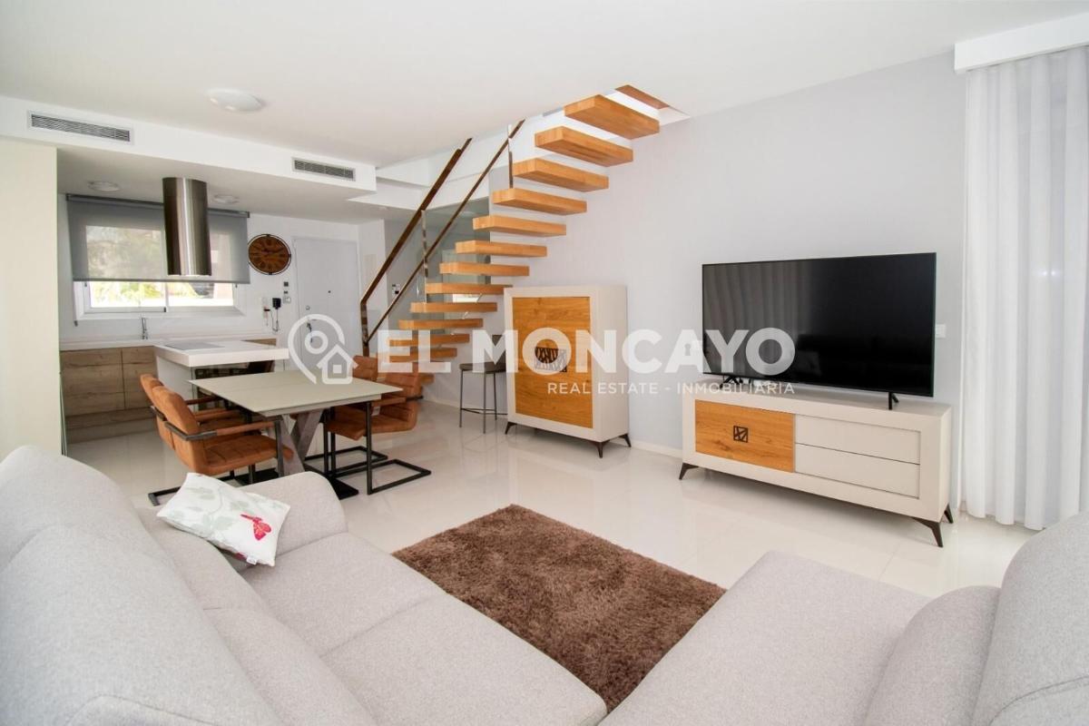 Villa Alicante, Spānijā 3 istabas, 120 m2 Nr. 149144