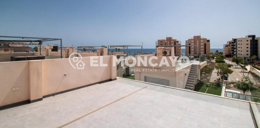 Вилла в Аликанте, Испания 3 спальни, 120м2 №149144