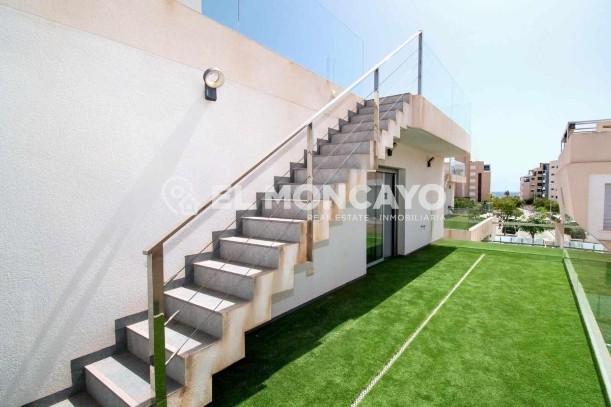 Villa Alicante, Spānijā 3 istabas, 120 m2 Nr. 149144