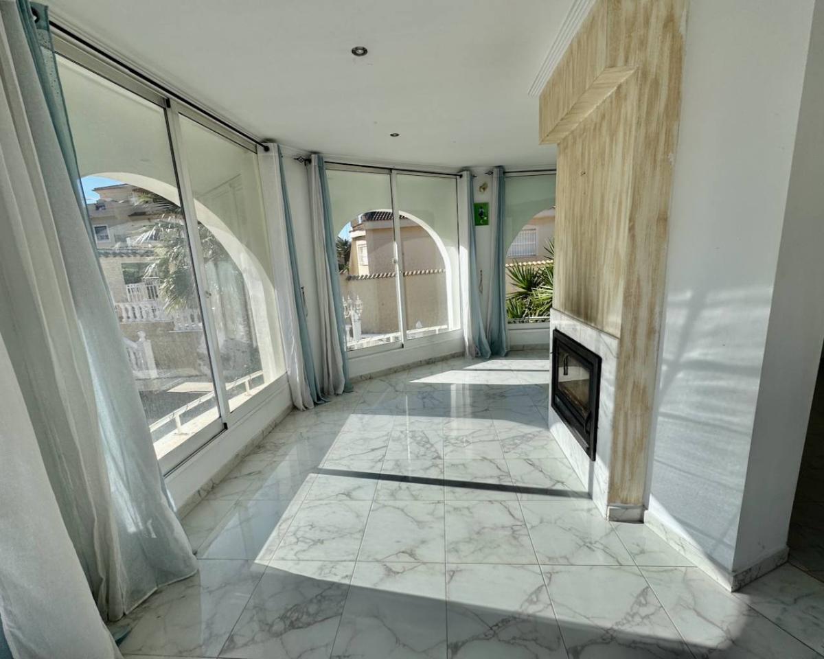 Villa en Ciudad Quesada, Alicante, España 4 dormitorios, 160 m2 No. 149145