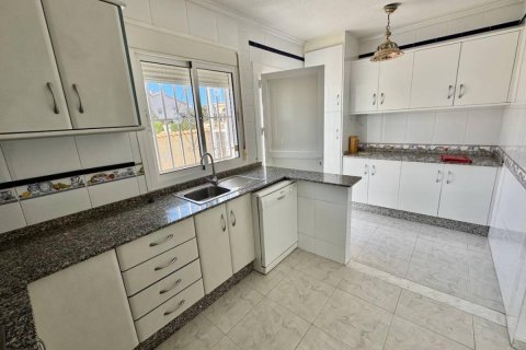 Villa zum Verkauf in Ciudad Quesada, Alicante, Spanien 4 Schlafzimmer, 160 m2 Nr. 149145 - Foto 2