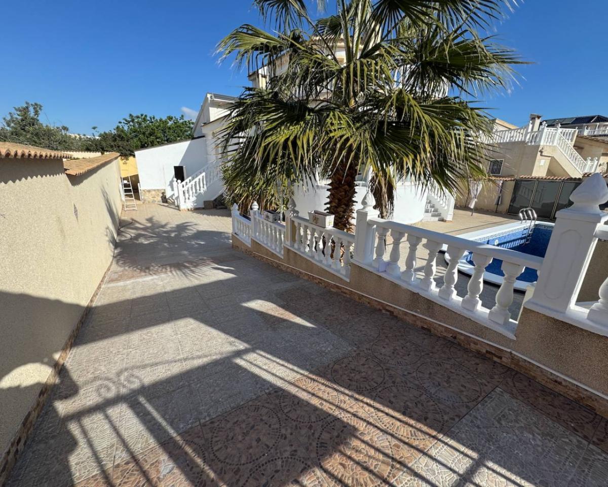 Villa en Ciudad Quesada, Alicante, España 4 dormitorios, 160 m2 No. 149145