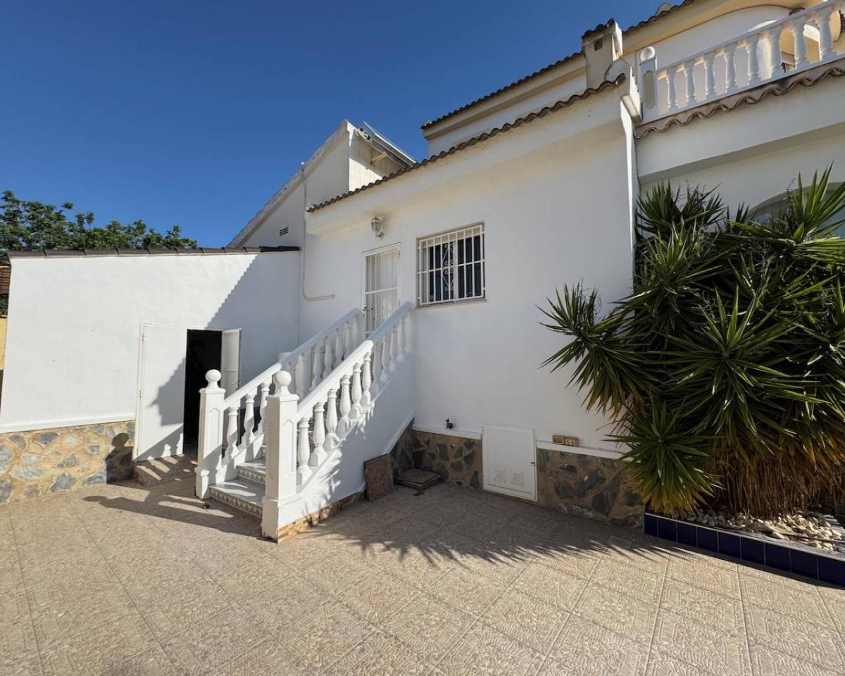 Villa en Ciudad Quesada, Alicante, España 4 dormitorios, 160 m2 No. 149145