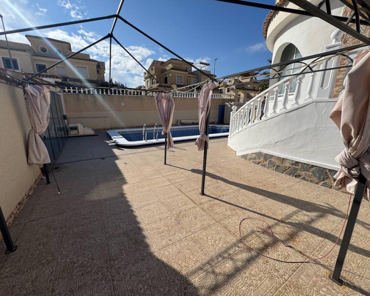 Villa en Ciudad Quesada, Alicante, España 4 dormitorios, 160 m2 No. 149145