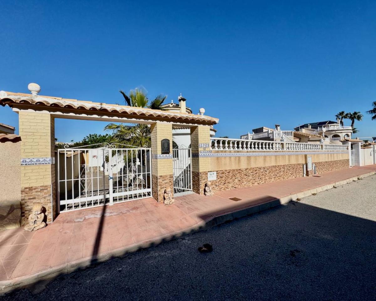 Villa en Ciudad Quesada, Alicante, España 4 dormitorios, 160 m2 No. 149145