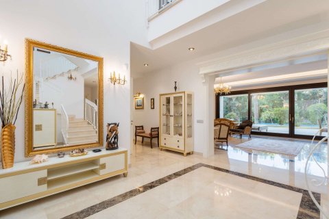 Willa w Estepona, Malaga, Hiszpania 7 sypialni, 761 mkw. nr 174236 – zdjęcie 13