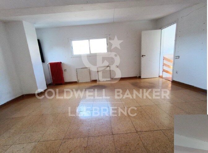 House in Barcelona, Spanien 4 Schlafzimmer, 158 m2 Nr. 179007