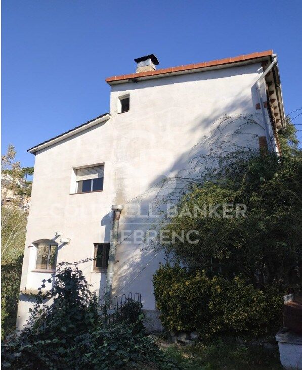 House in Barcelona, Spanien 4 Schlafzimmer, 158 m2 Nr. 179007
