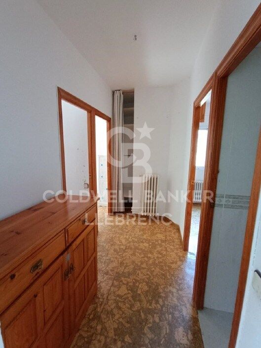 House in Barcelona, Spanien 4 Schlafzimmer, 158 m2 Nr. 179007