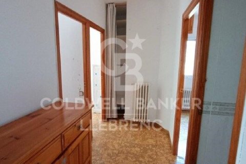 House for sale in Barcelona, Spain 4 bedrooms, 158 sq.m. No. 179007 - photo 16