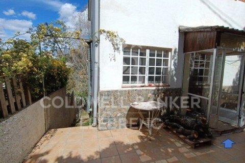 House for sale in Barcelona, Spain 4 bedrooms, 158 sq.m. No. 179007 - photo 4