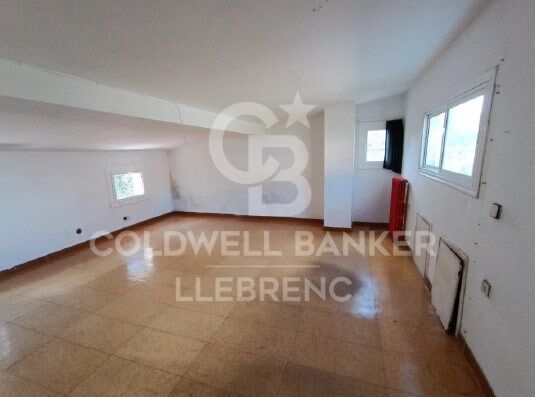 House in Barcelona, Spanien 4 Schlafzimmer, 158 m2 Nr. 179007
