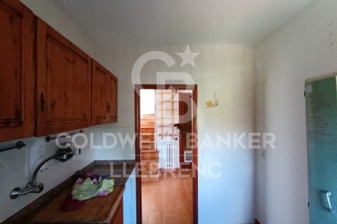 House for sale in Barcelona, Spain 4 bedrooms, 158 sq.m. No. 179007 - photo 8