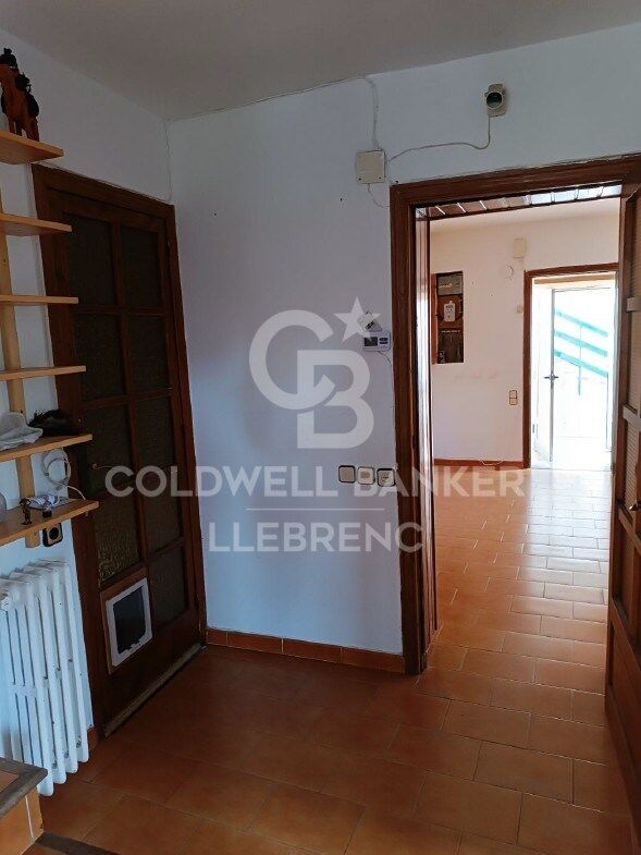 House in Barcelona, Spanien 4 Schlafzimmer, 158 m2 Nr. 179007