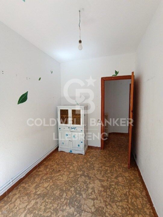 House in Barcelona, Spanien 4 Schlafzimmer, 158 m2 Nr. 179007