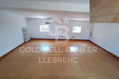 House for sale in Barcelona, Spain 4 bedrooms, 158 sq.m. No. 179007 - photo 26