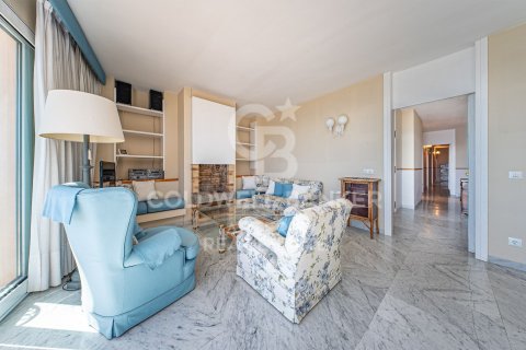 Apartment à vendre à Lloret de Mar, Girona, Espagne, 5 chambres, 149 m2 No. 179010 - photo 7