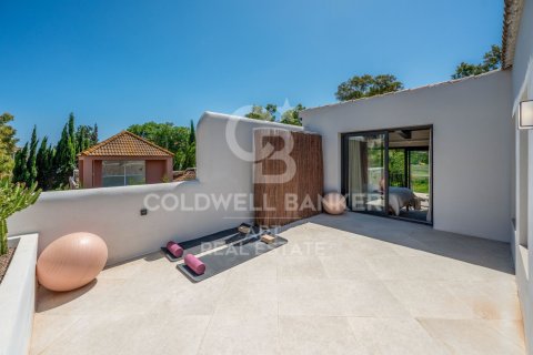 Villa in vendita a Marbella, Malaga, Spagna 5 camere da letto, 327 mq. N° 179009 - foto 26