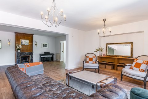 Villa till salu i Las Rozas de Madrid, Madrid, Spanien 5 sovrum, 679 kvm. Nr. 147710 - foto 8