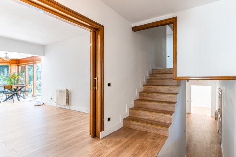 Villa till salu i Las Rozas de Madrid, Madrid, Spanien 5 sovrum, 679 kvm. Nr. 147710 - foto 5