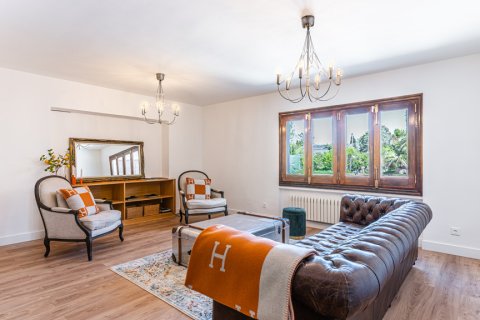 Villa till salu i Las Rozas de Madrid, Madrid, Spanien 5 sovrum, 679 kvm. Nr. 147710 - foto 7