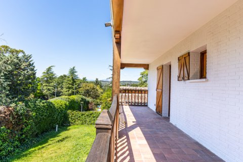 Villa till salu i Las Rozas de Madrid, Madrid, Spanien 5 sovrum, 679 kvm. Nr. 147710 - foto 27