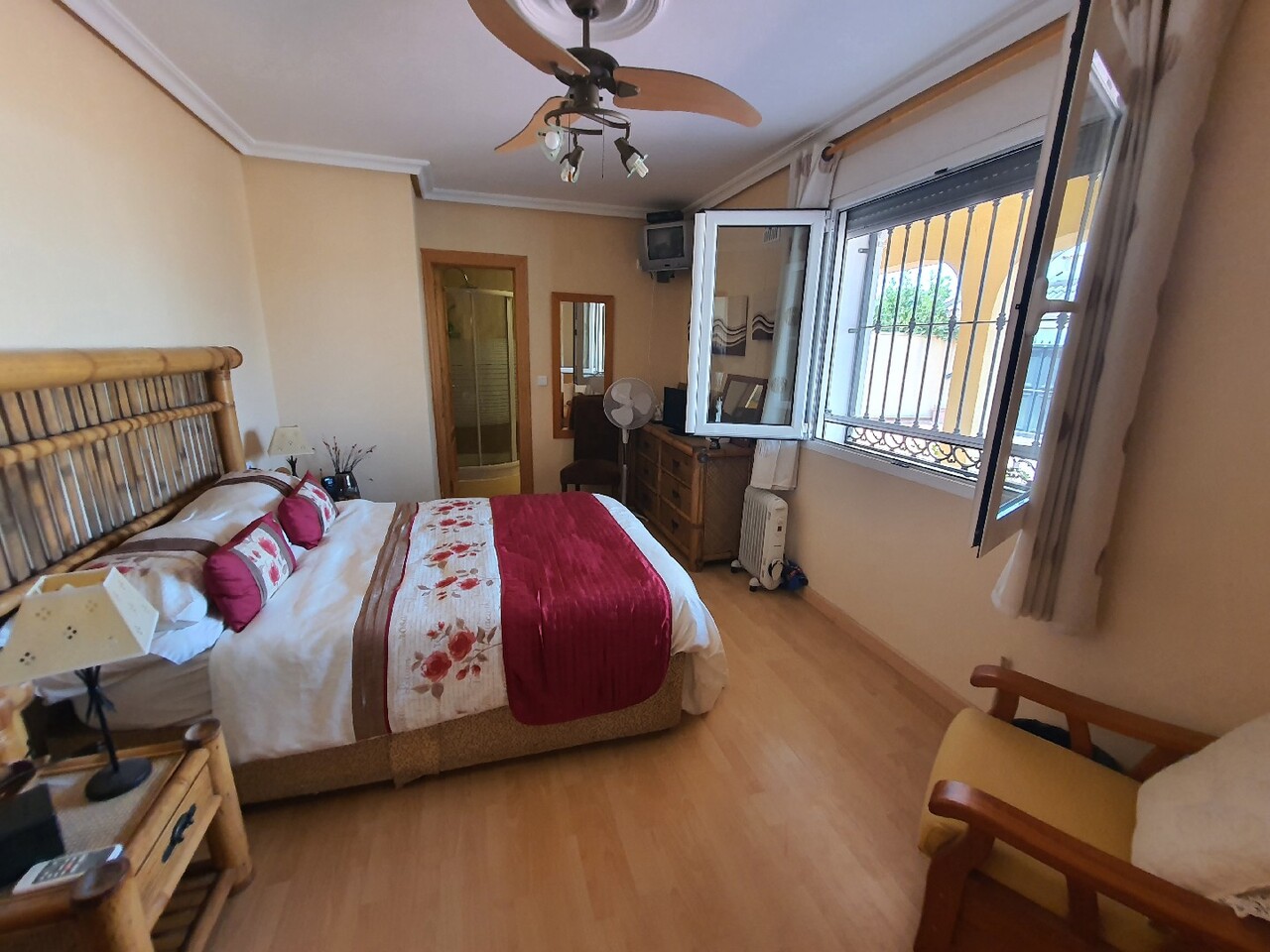 Villa Los Balcones, Alicante, Spānijā 6 istabas, 300 m2 Nr. 113865