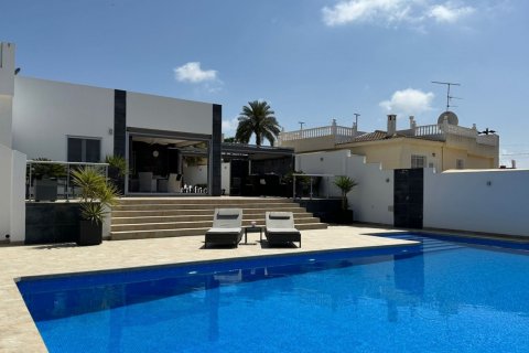 Villa à vendre Ciudad Quesada, Alicante, Espagne, 4 chambres, 198 m2 No. 113882 - photo 3