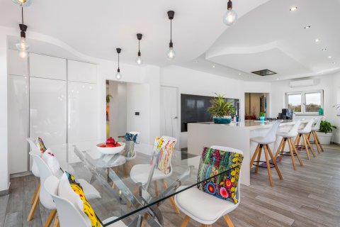 Продажа виллы Сан-Мигель-де-Салинас, Аликанте, Испания 6 спален, 330м2 №113871 - фото 9