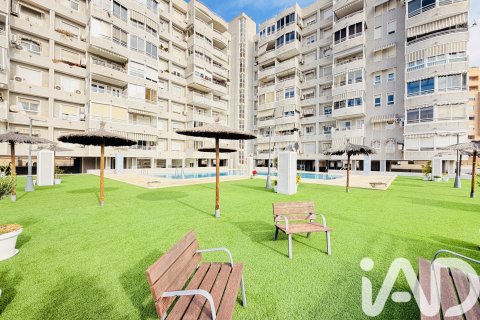 Apartament w Alicante, Hiszpania 2 sypialnie, 78 mkw. nr 173229
