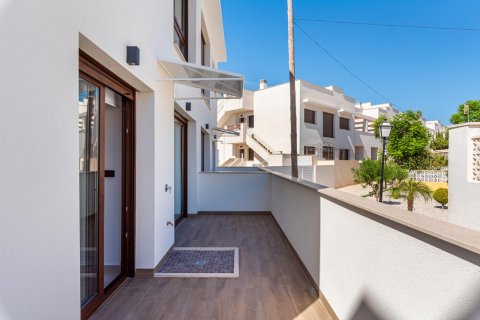 Bungalow till salu Torrevieja, Alicante, Spanien 3 sovrum, 70 kvm. Nr. 76788 - foto 27