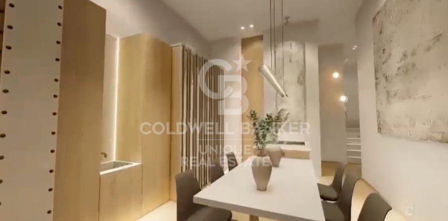 Apartamento en Madrid, España 2 dormitorios, 129 m2 No. 157239