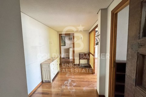 Apartment for sale in Madrid, Spain 4 bedrooms, 159 sq.m. No. 157244 - photo 2