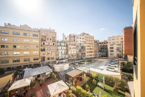 Apartamento en venta en Barcelona, España 4 dormitorios, 150 m2 No. 157240 - foto 11