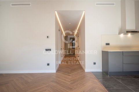 Apartamento en venta en Barcelona, España 4 dormitorios, 150 m2 No. 157240 - foto 12