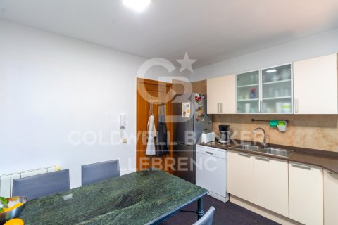 House for sale in Sant Cugat Del Valles, Barcelona, Spain 5 bedrooms, 290 sq.m. No. 157238 - photo 20