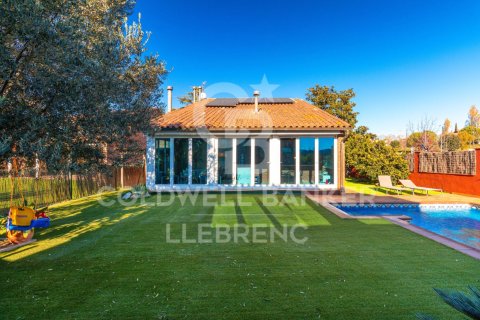 House for sale in Sant Cugat Del Valles, Barcelona, Spain 5 bedrooms, 290 sq.m. No. 157238 - photo 5