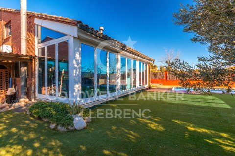 House for sale in Sant Cugat Del Valles, Barcelona, Spain 5 bedrooms, 290 sq.m. No. 157238 - photo 7