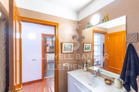 House for sale in Sant Cugat Del Valles, Barcelona, Spain 5 bedrooms, 290 sq.m. No. 157238 - photo 27